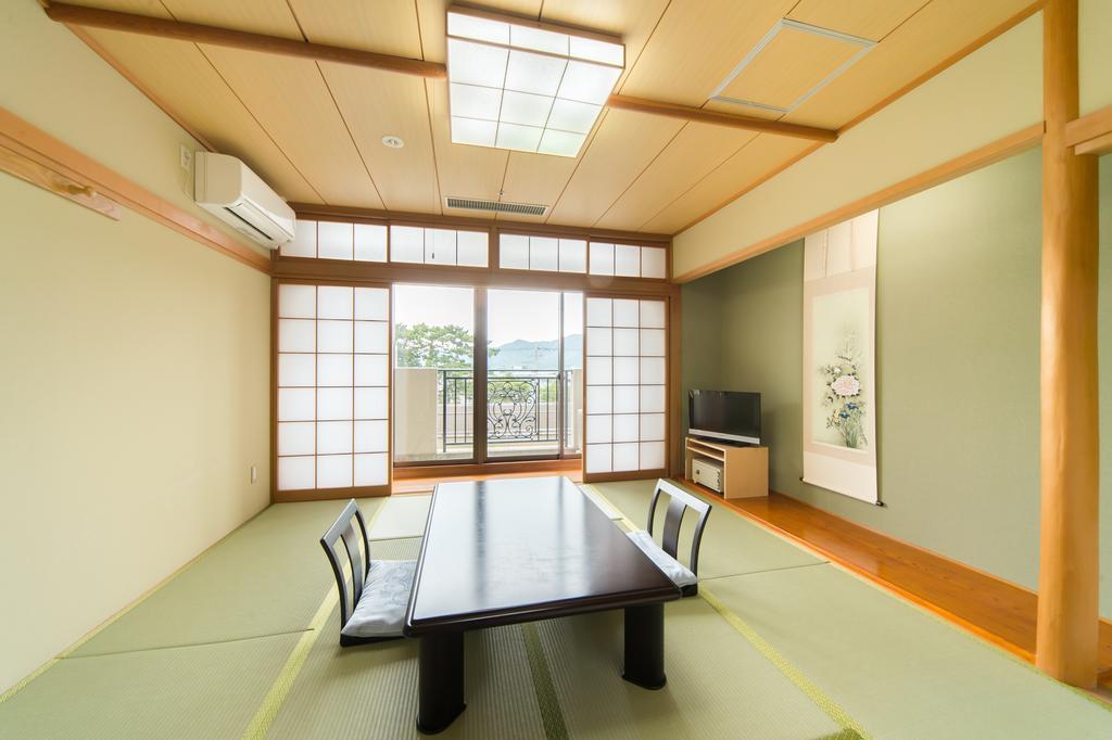 รีสอร์ต โฮเต็ล มิฮะงิ Hotel ภายนอก รูปภาพ