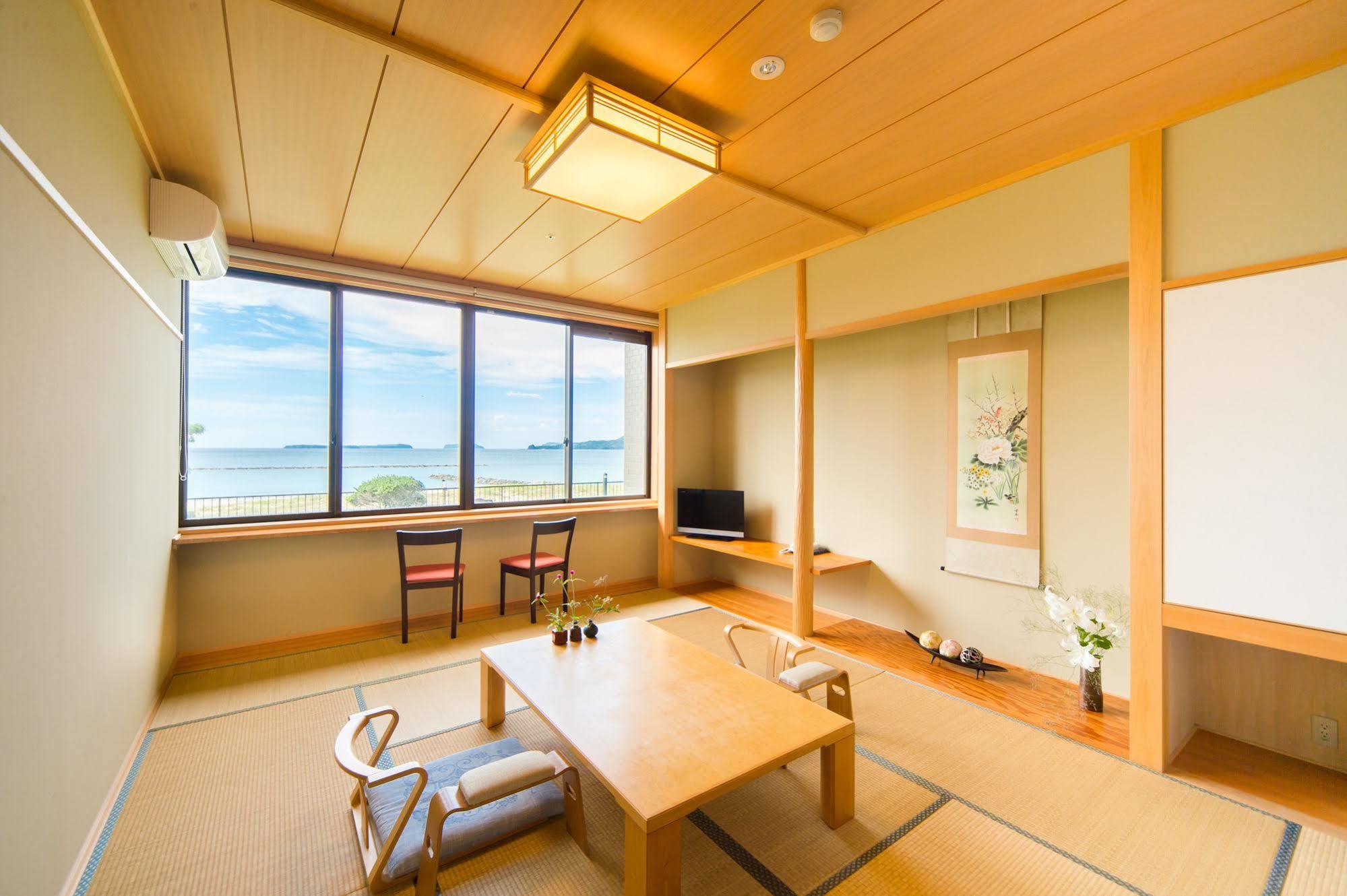 รีสอร์ต โฮเต็ล มิฮะงิ Hotel ภายนอก รูปภาพ