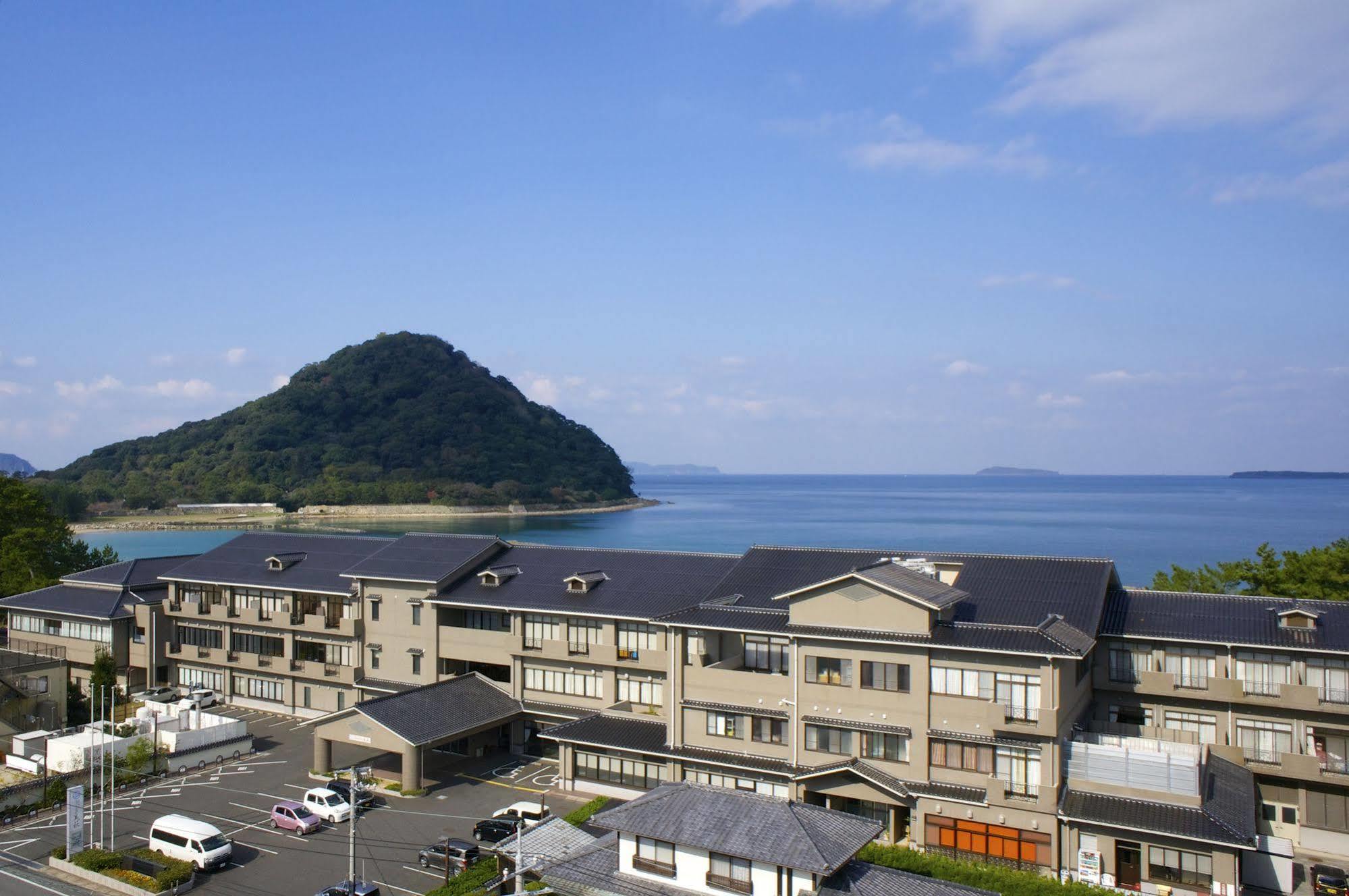รีสอร์ต โฮเต็ล มิฮะงิ Hotel ภายนอก รูปภาพ